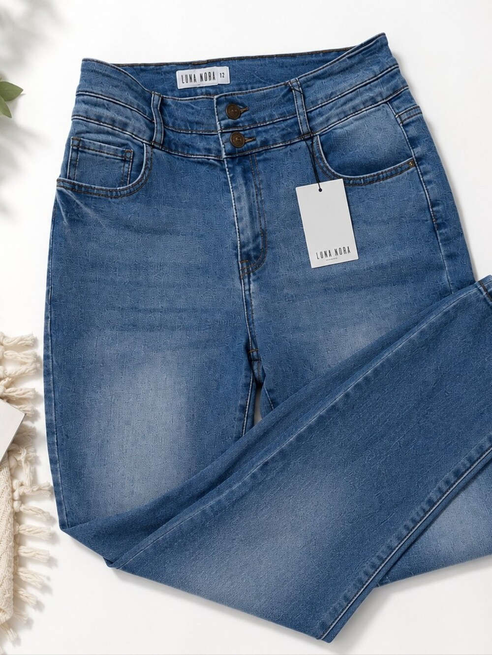 Luna Nora Size 12 Mid Rise Ankle Jeans Stretch Denim NWT